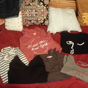 Artsy girl bundle size medium EUC/NEW WOT